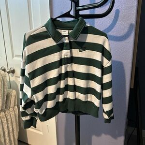 Green and white Nike cropped polo shirt